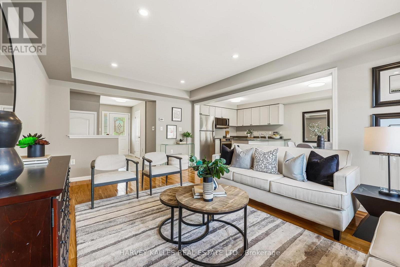 10 DOUGHERTY CRESCENT