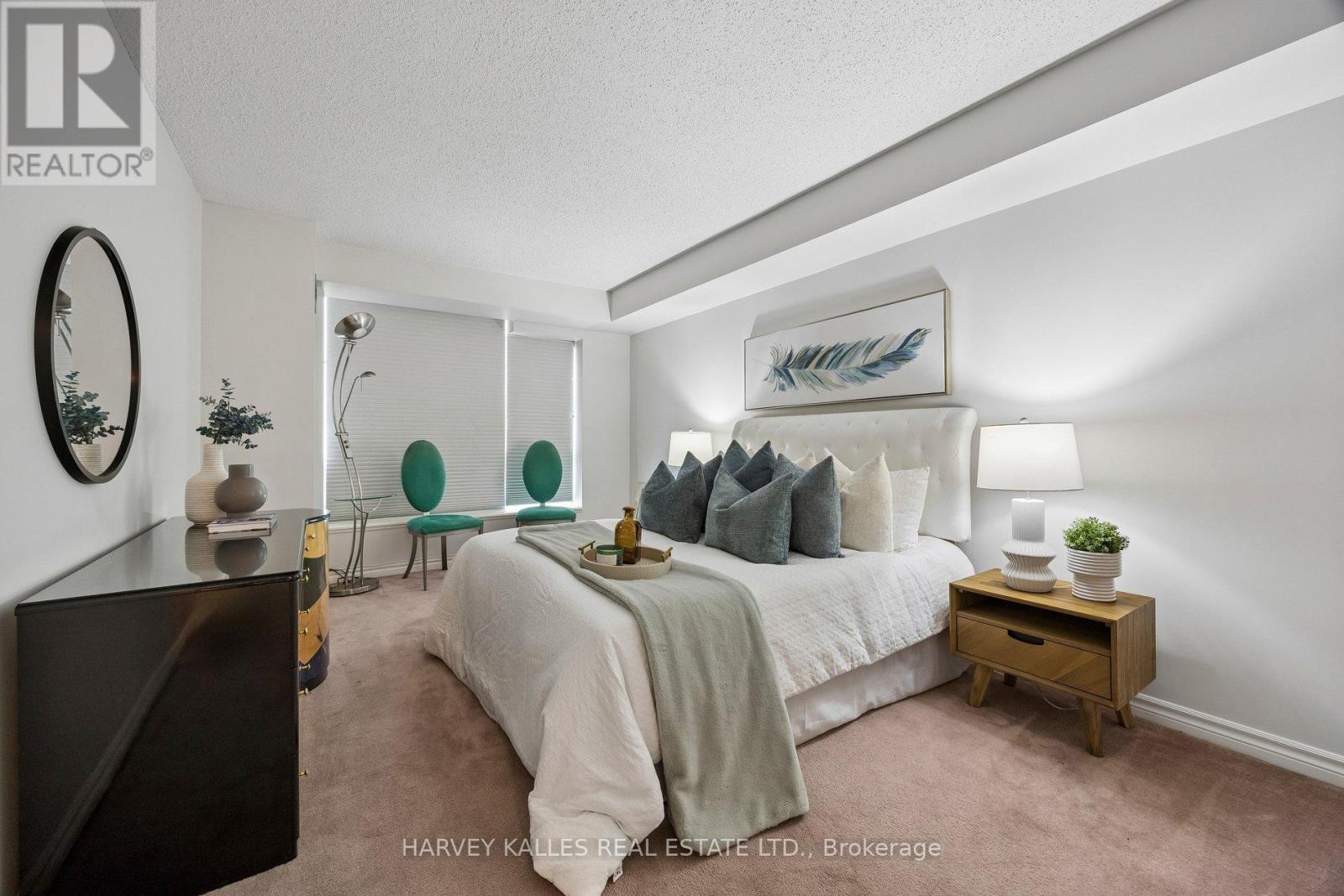 302 - 745 NEW WESTMINSTER DRIVE