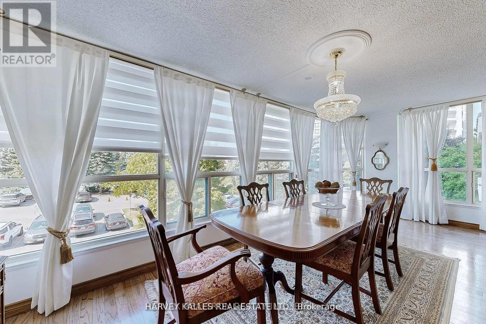 311 - 7300 YONGE STREET