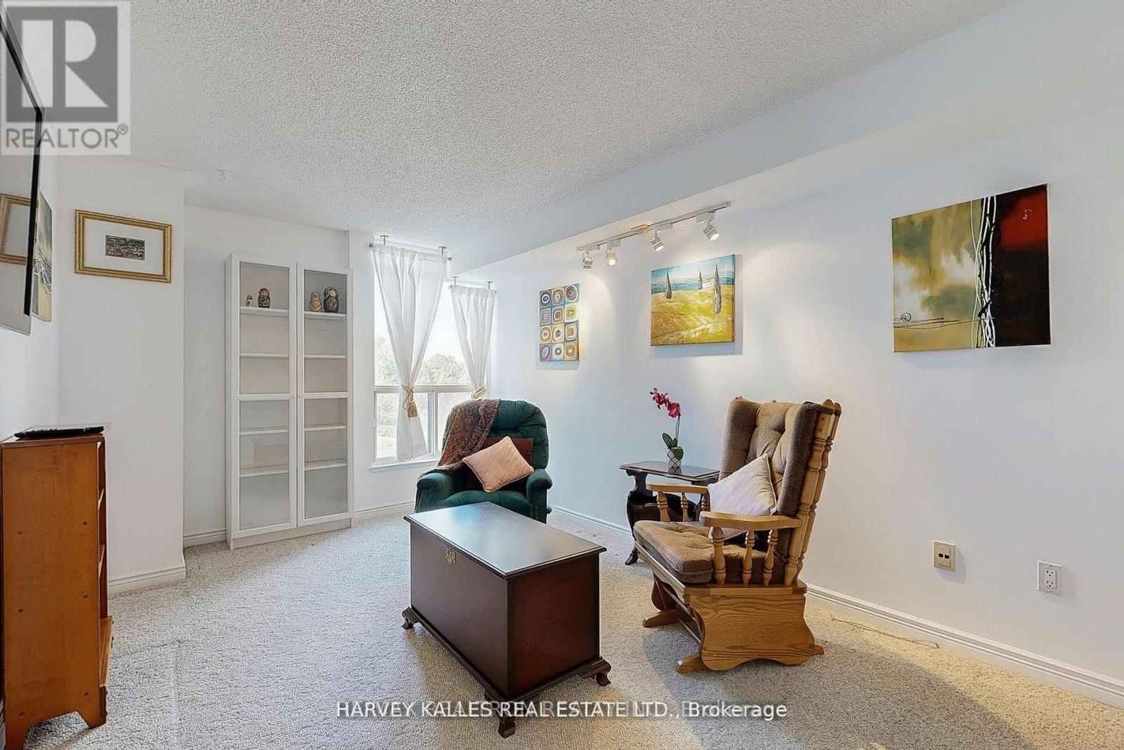 311 - 7300 YONGE STREET
