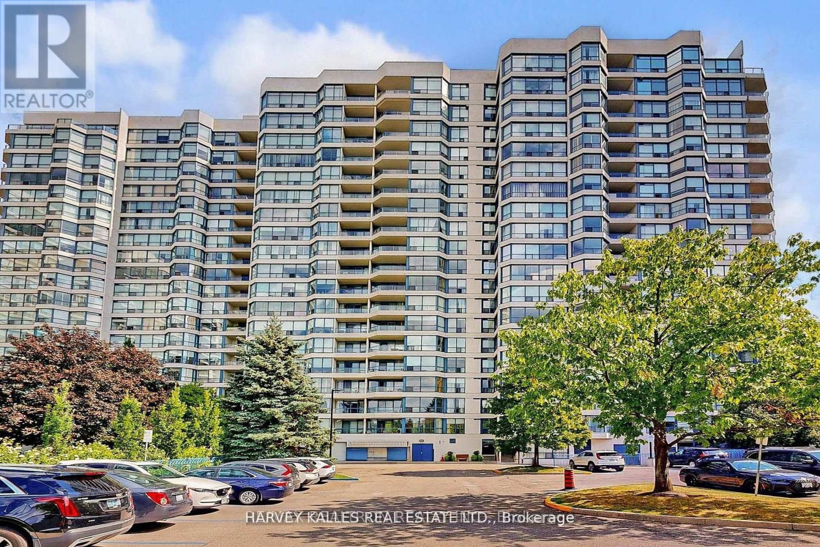 311 - 7300 YONGE STREET
