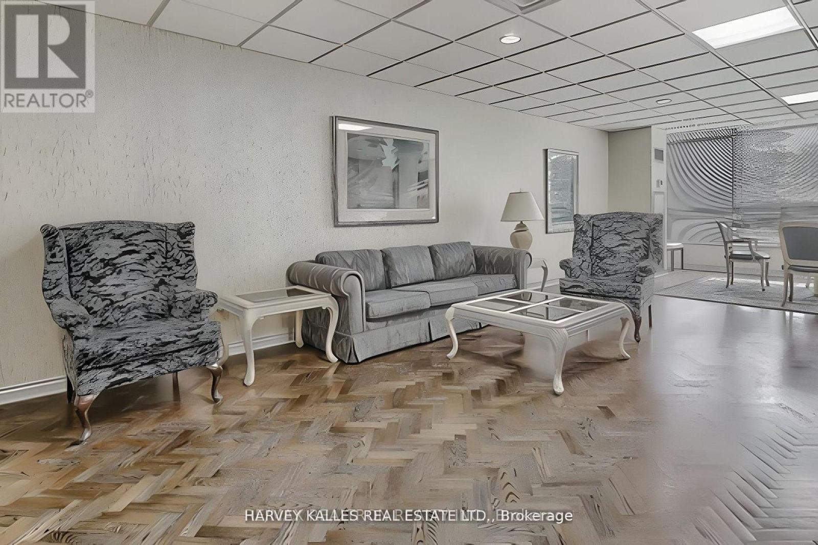 311 - 7300 YONGE STREET