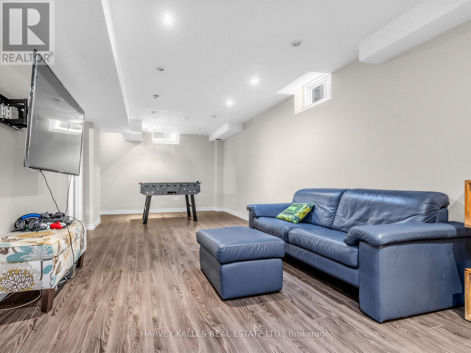 28 SOUTHVALE DRIVE