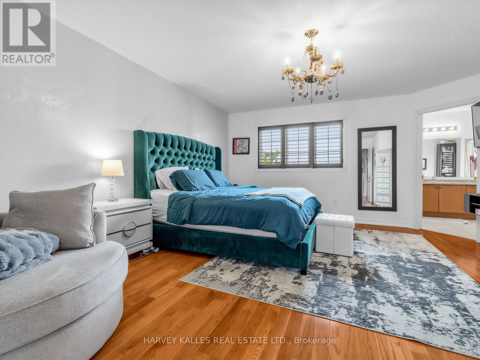 28 SOUTHVALE DRIVE