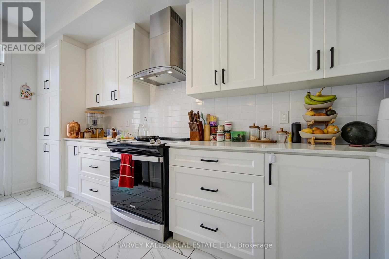 33 CONCERT HILL WAY