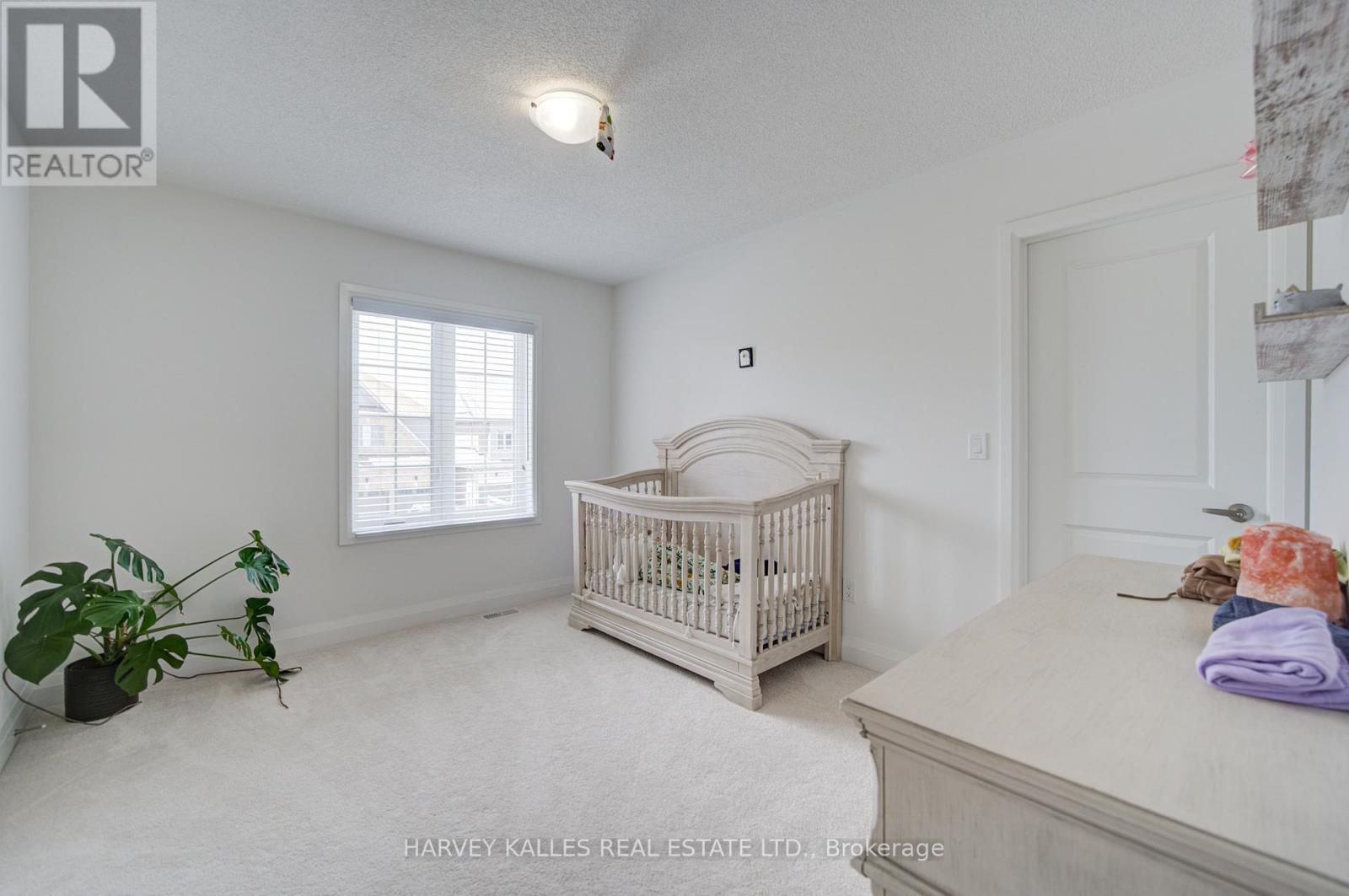 33 CONCERT HILL WAY