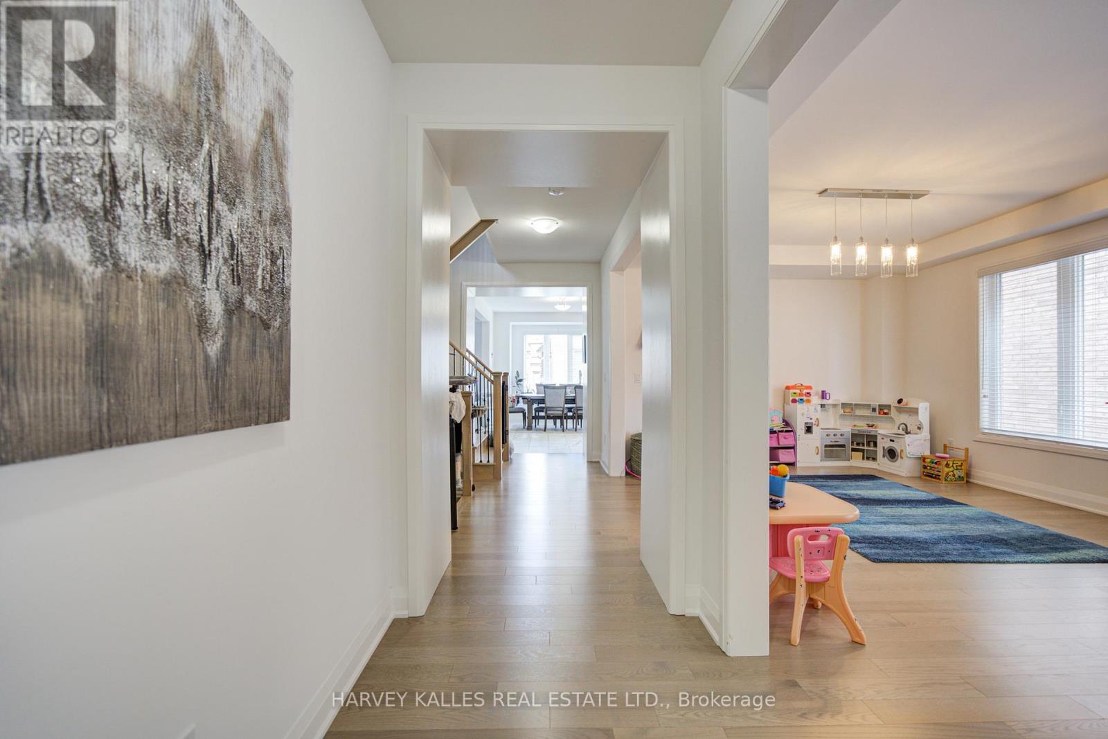 33 CONCERT HILL WAY