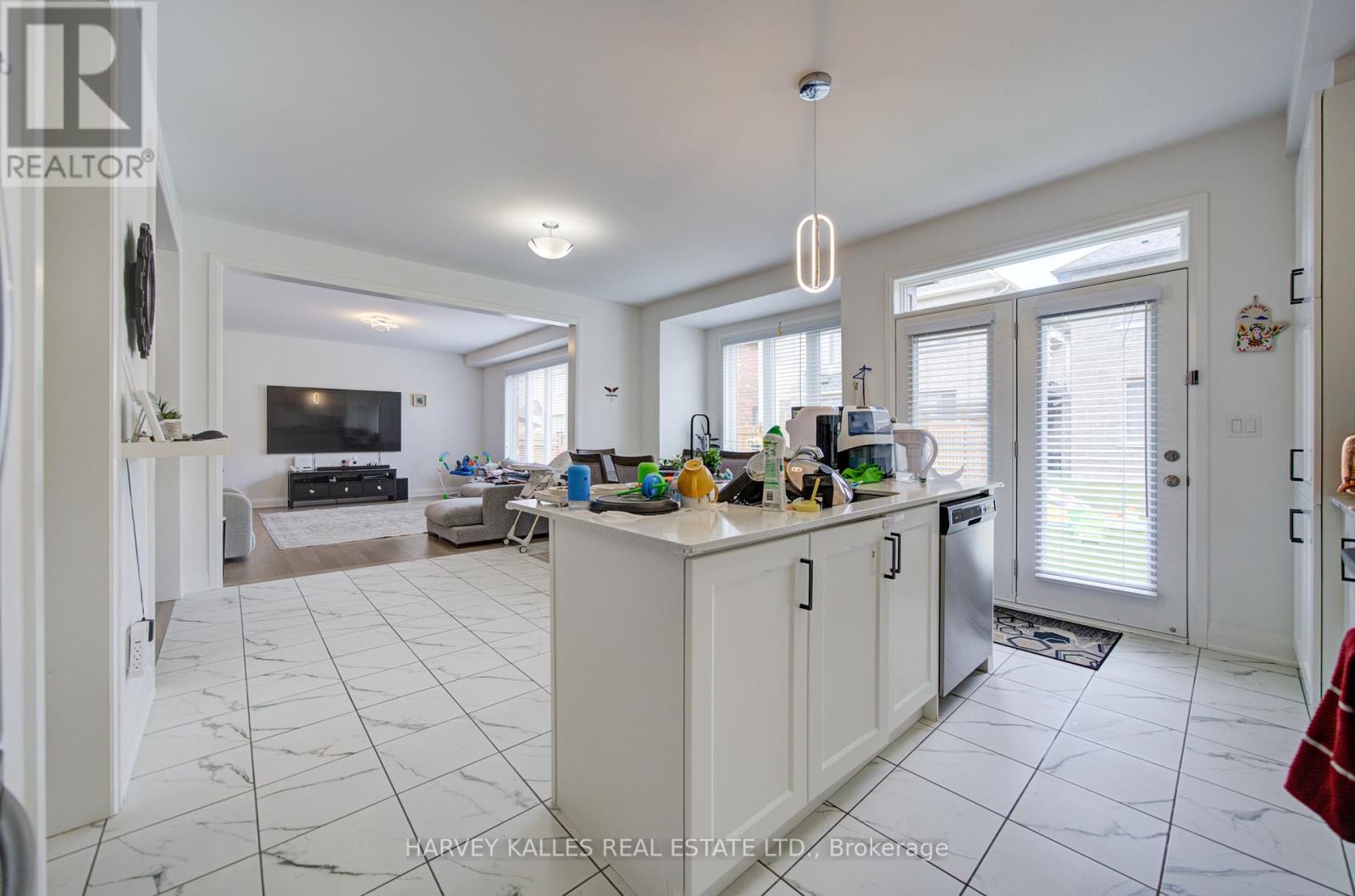 33 CONCERT HILL WAY