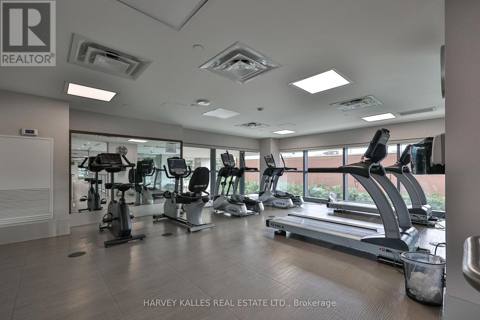 622 - 7608 YONGE STREET