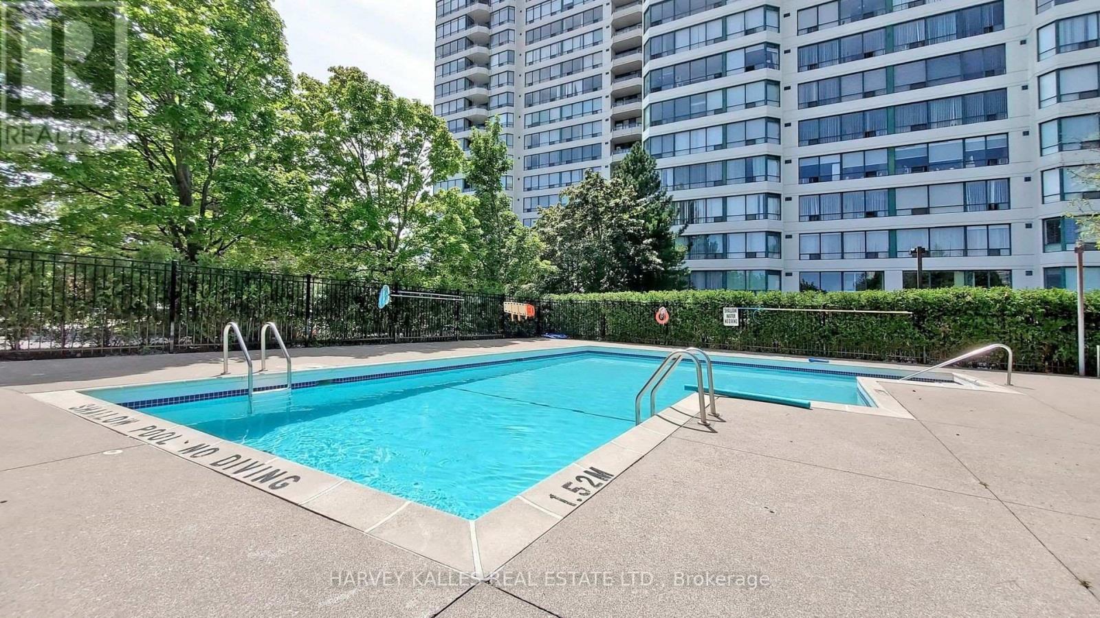212 - 120 PROMENADE CIRCLE