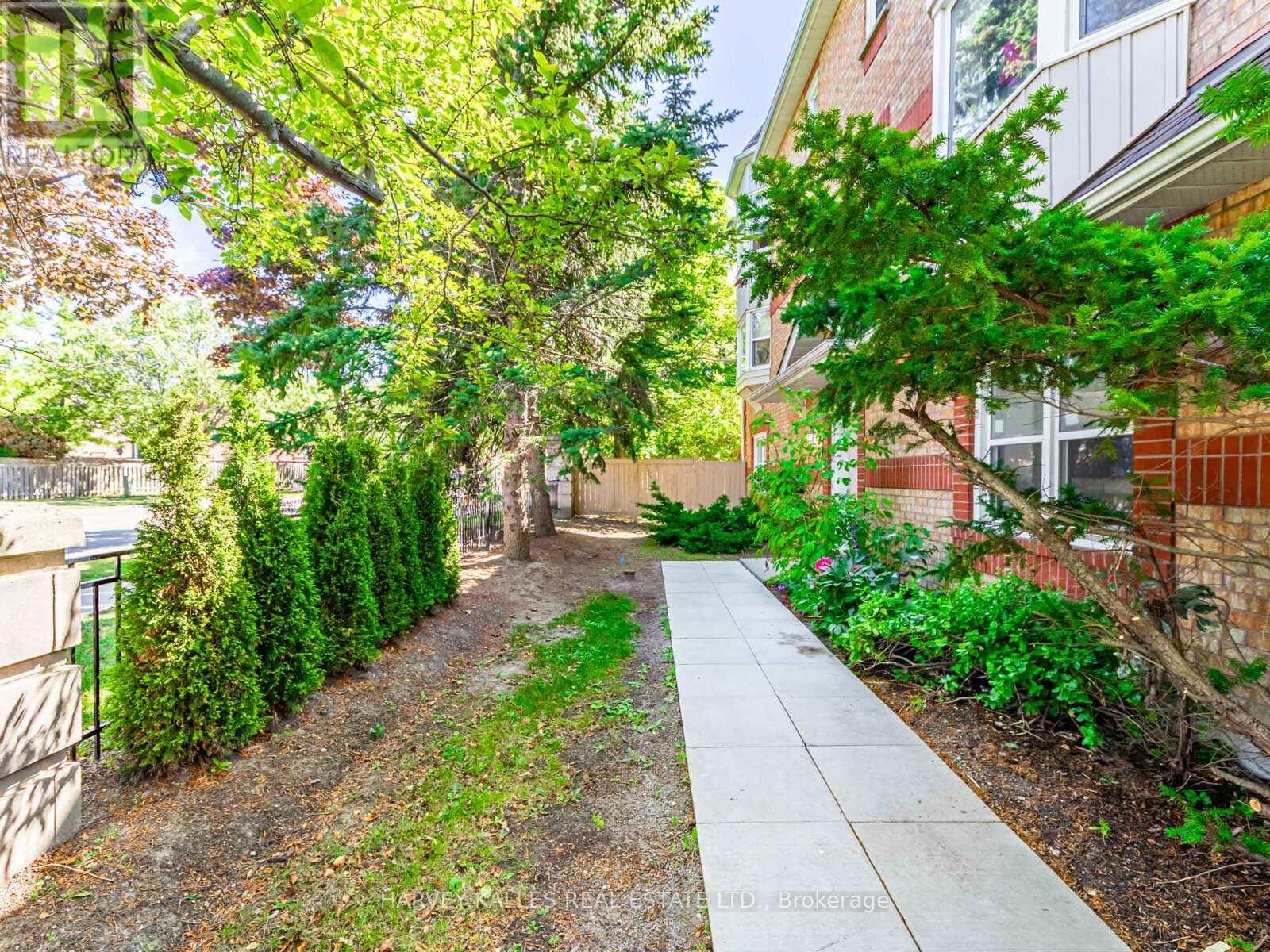 1 EDENBRIDGE DRIVE