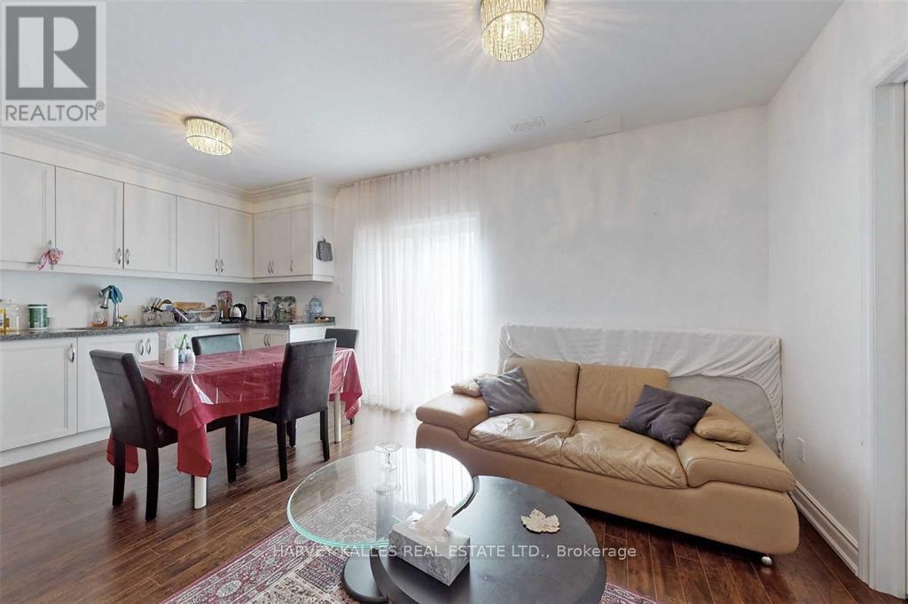 209 RAY SNOW BOULEVARD