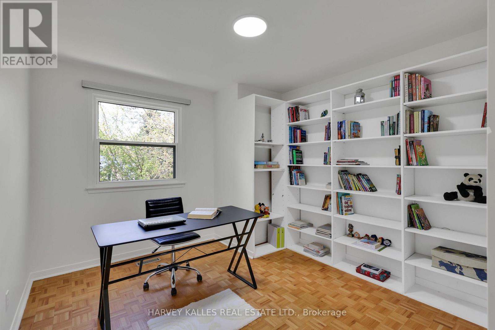 62 ABERFELDY CRESCENT