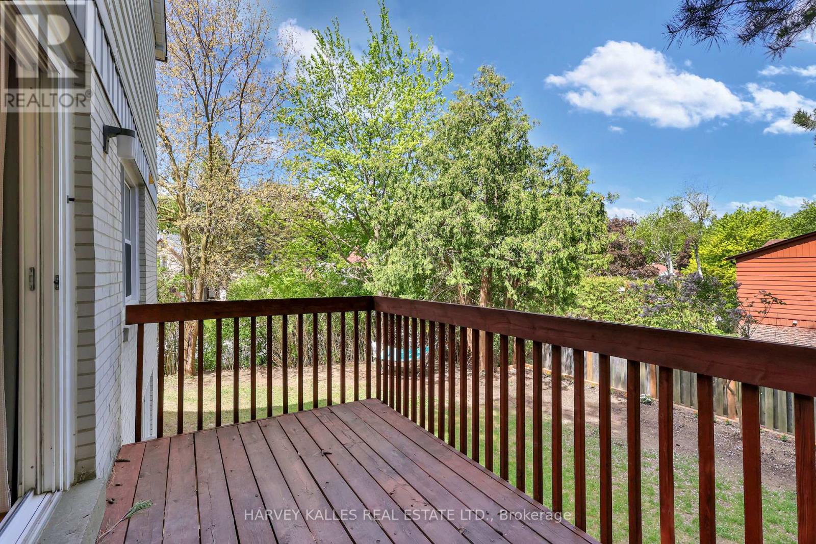 62 ABERFELDY CRESCENT
