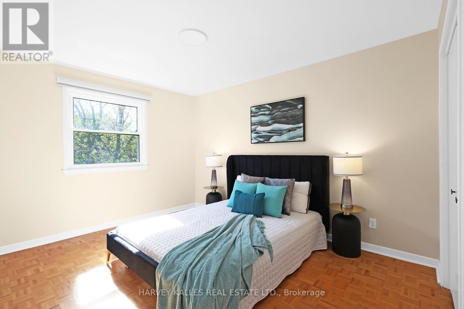 62 ABERFELDY CRESCENT