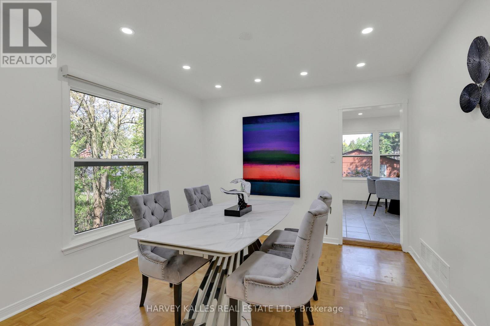 62 ABERFELDY CRESCENT