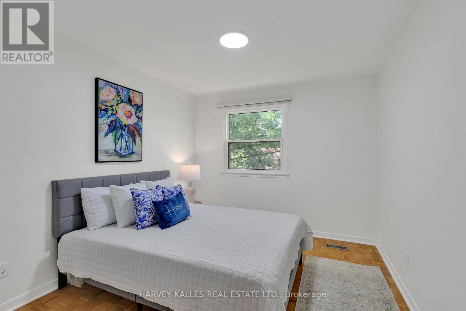 62 ABERFELDY CRESCENT