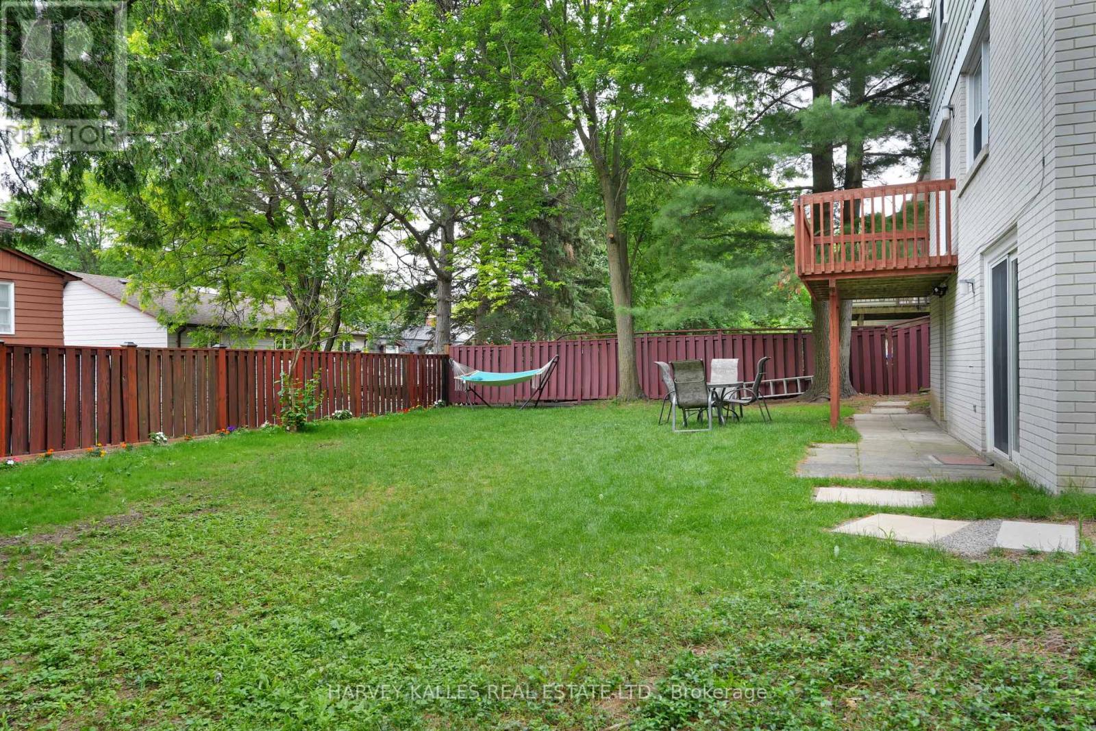 62 ABERFELDY CRESCENT