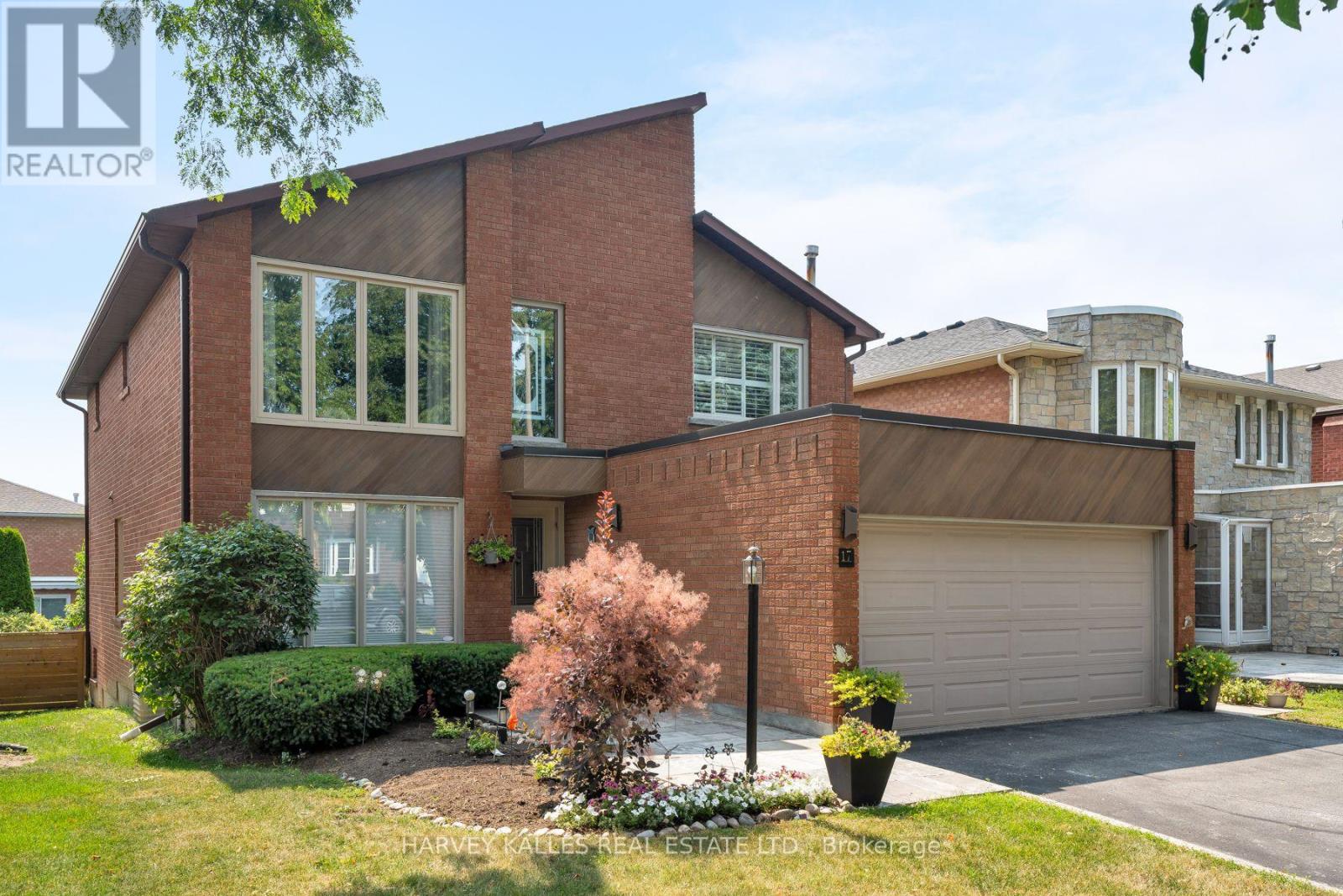 17 PETERBOROUGH AVENUE