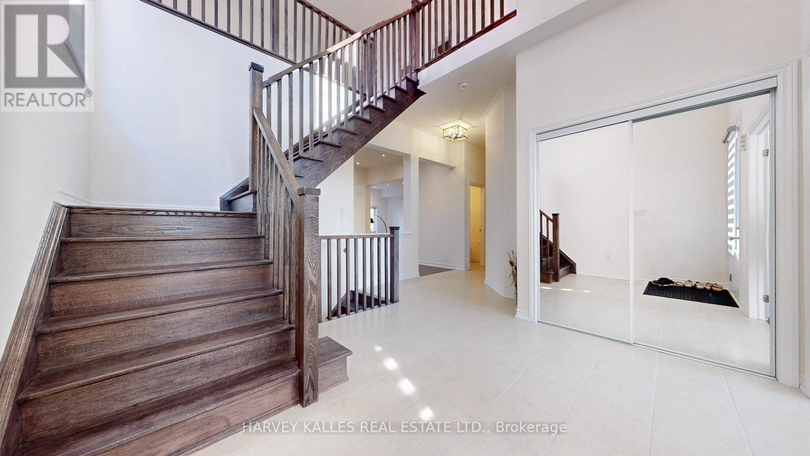 56 CHARLES WHITE COURT