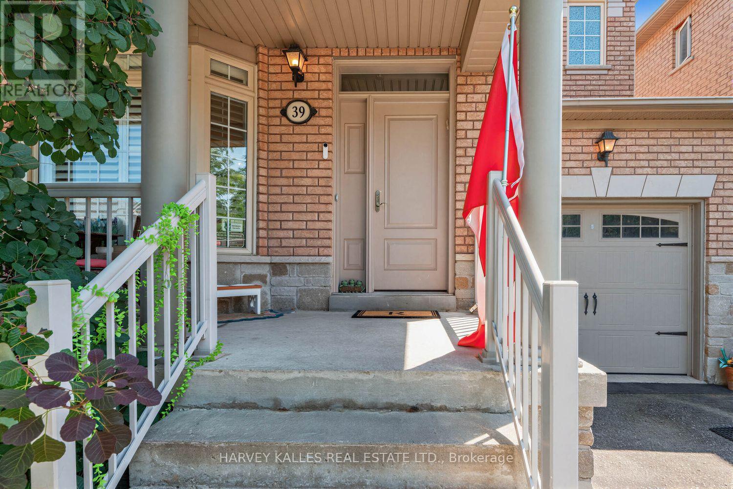 39 CHARDONNAY DRIVE