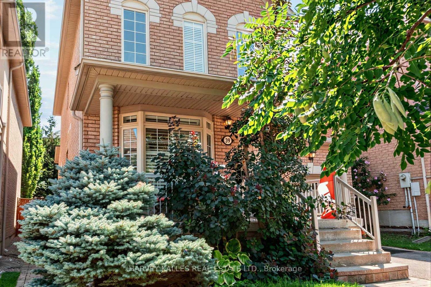 39 CHARDONNAY DRIVE