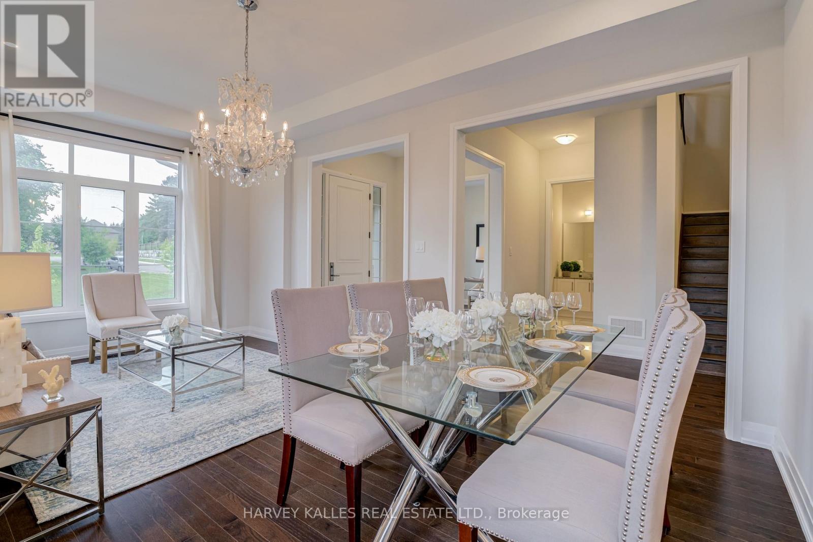 6 DENNIS REED COURT
