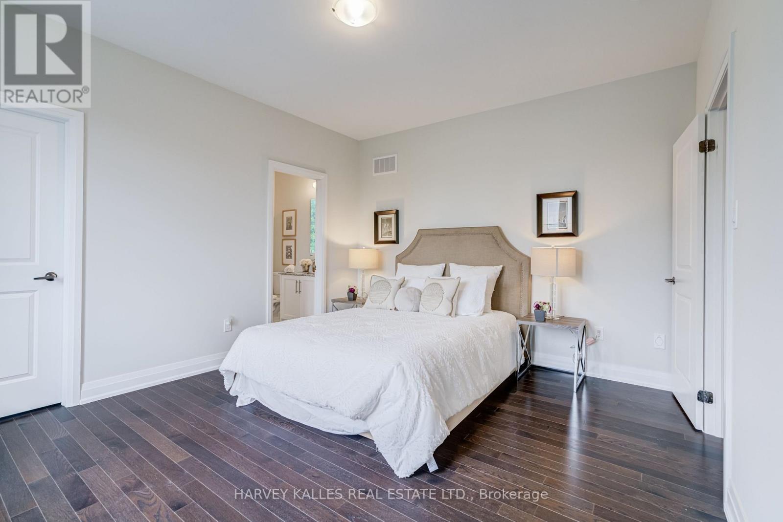 6 DENNIS REED COURT