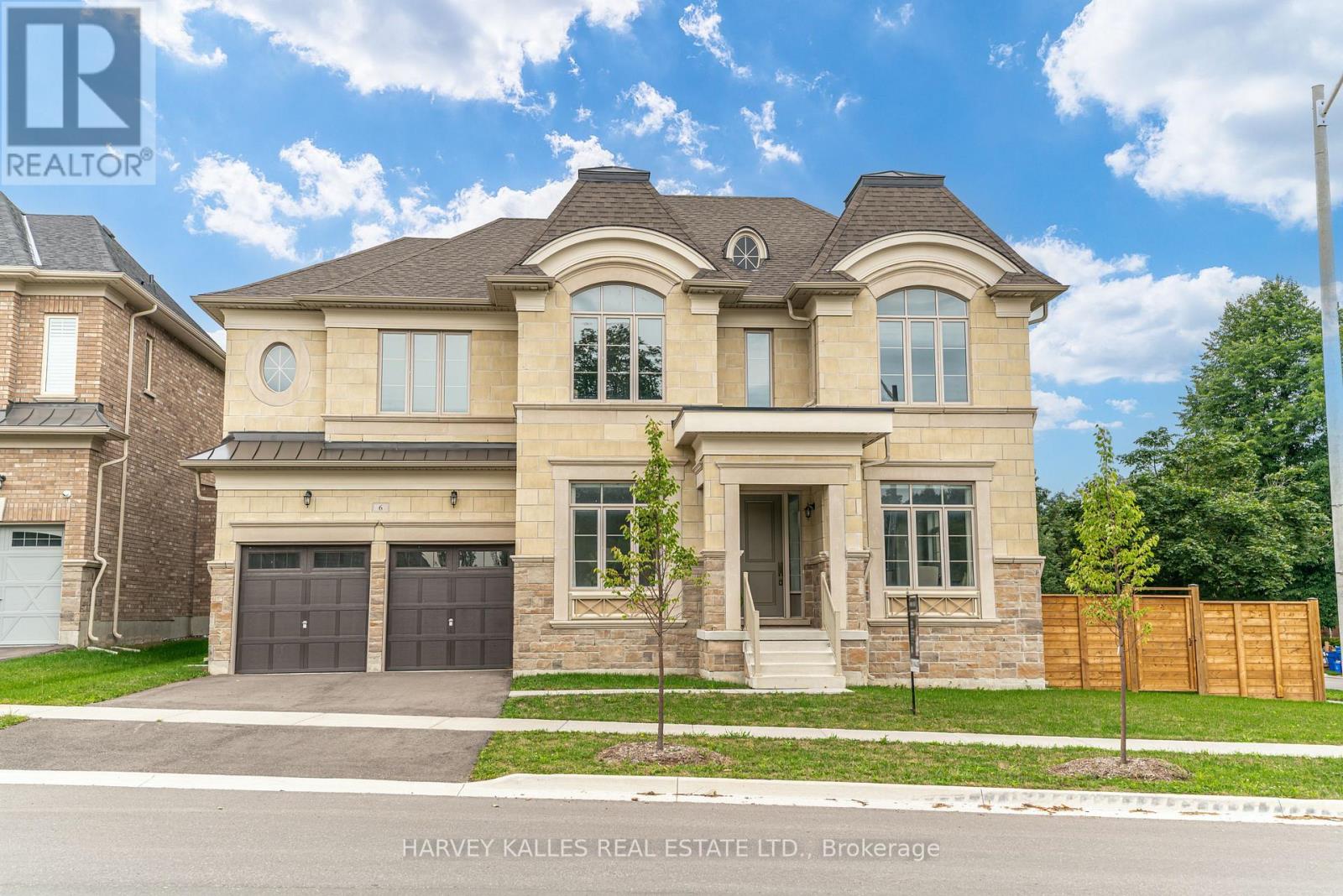 6 Dennis Reed Court Aurora Aurora Highlands Ontario Ca L4g4a5 30158507