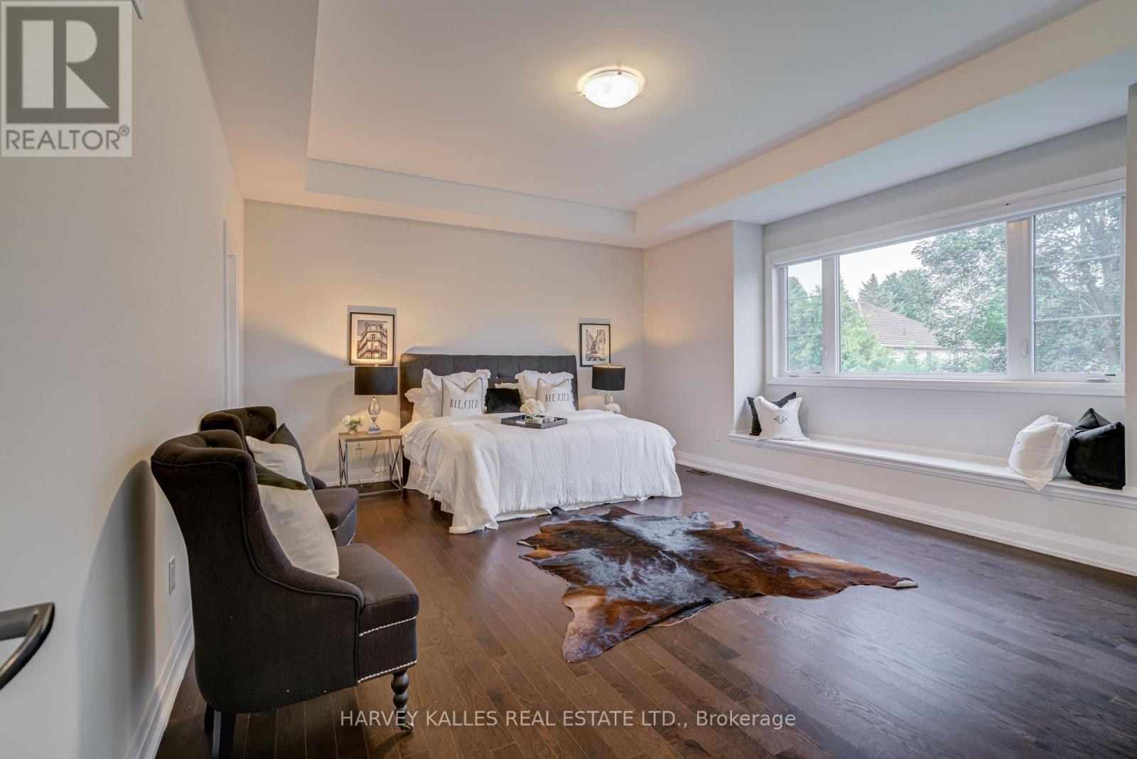 6 DENNIS REED COURT