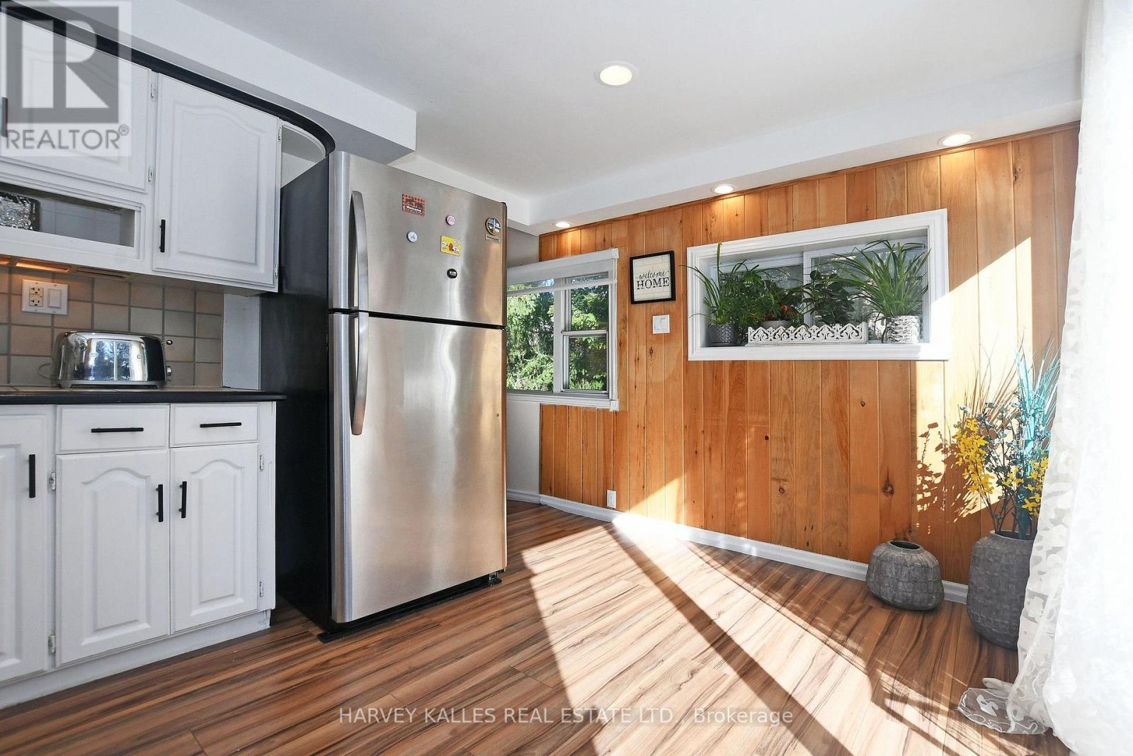 11 PENNY PLACE