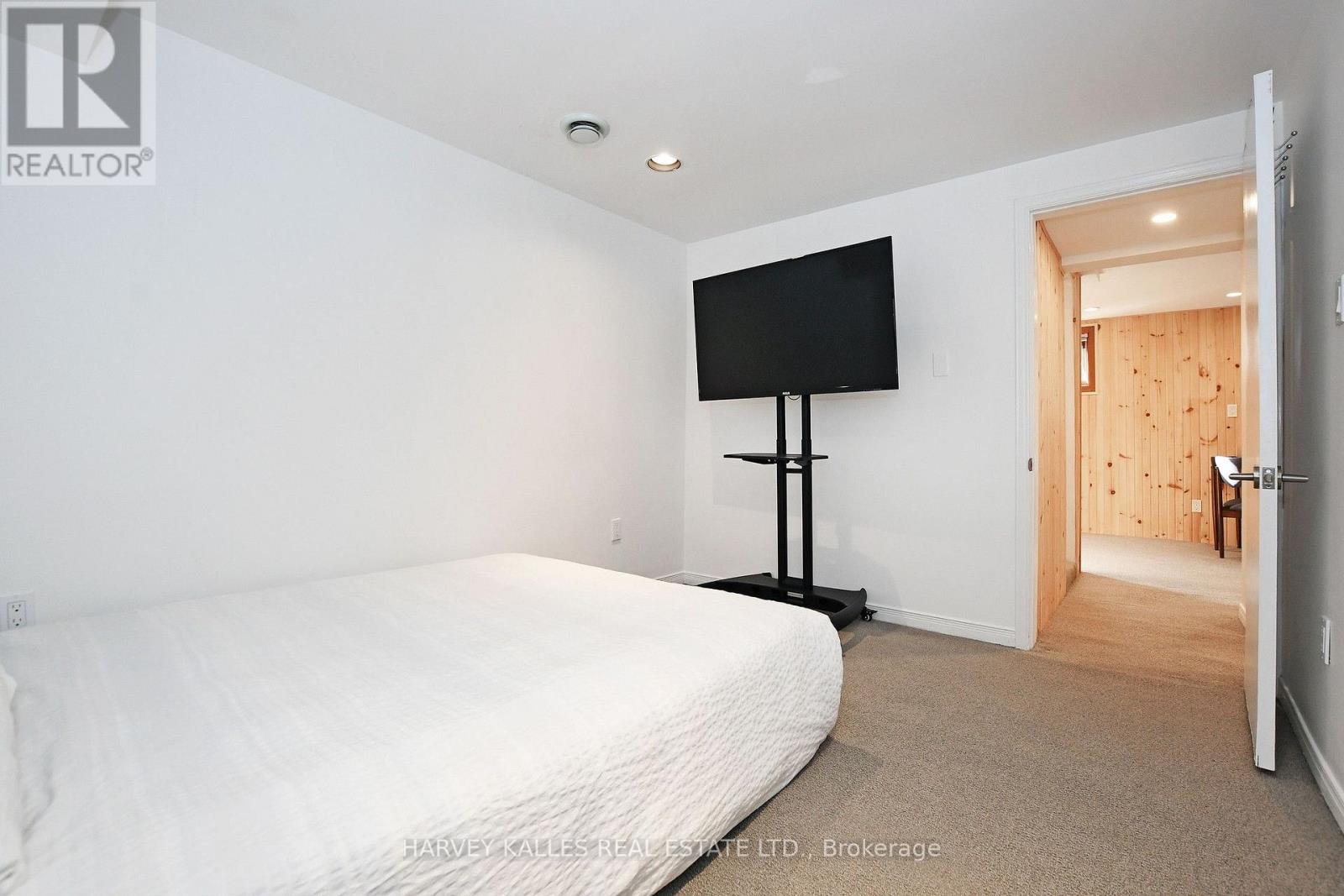 11 PENNY PLACE