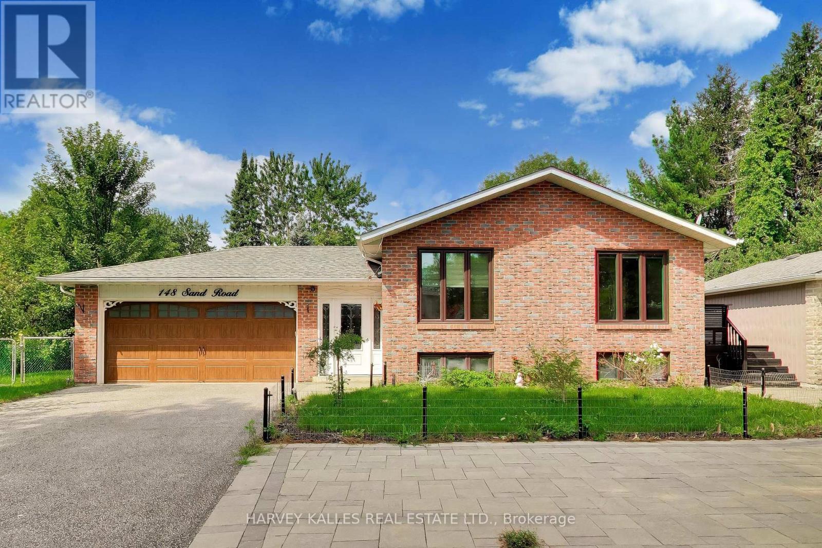 148 Sand Road East Gwillimbury Holland Landing Ontario Ca L9n1h9 30194917
