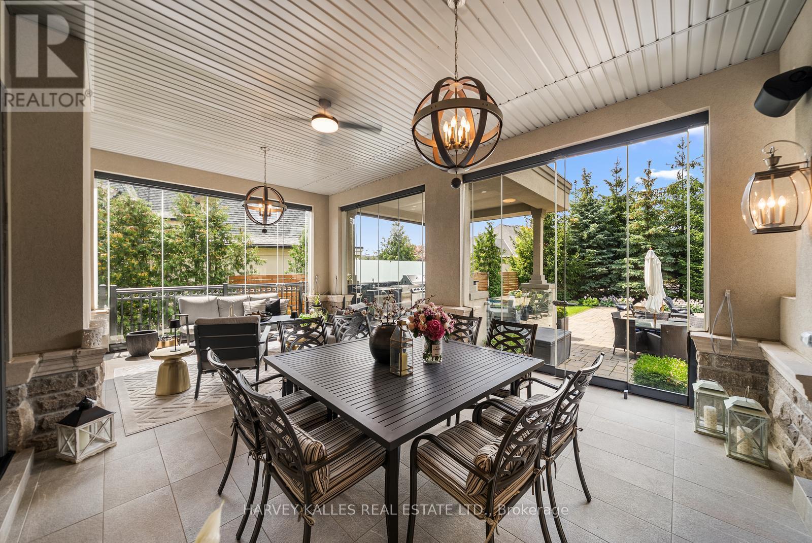 30 SPICEWOOD CRESCENT