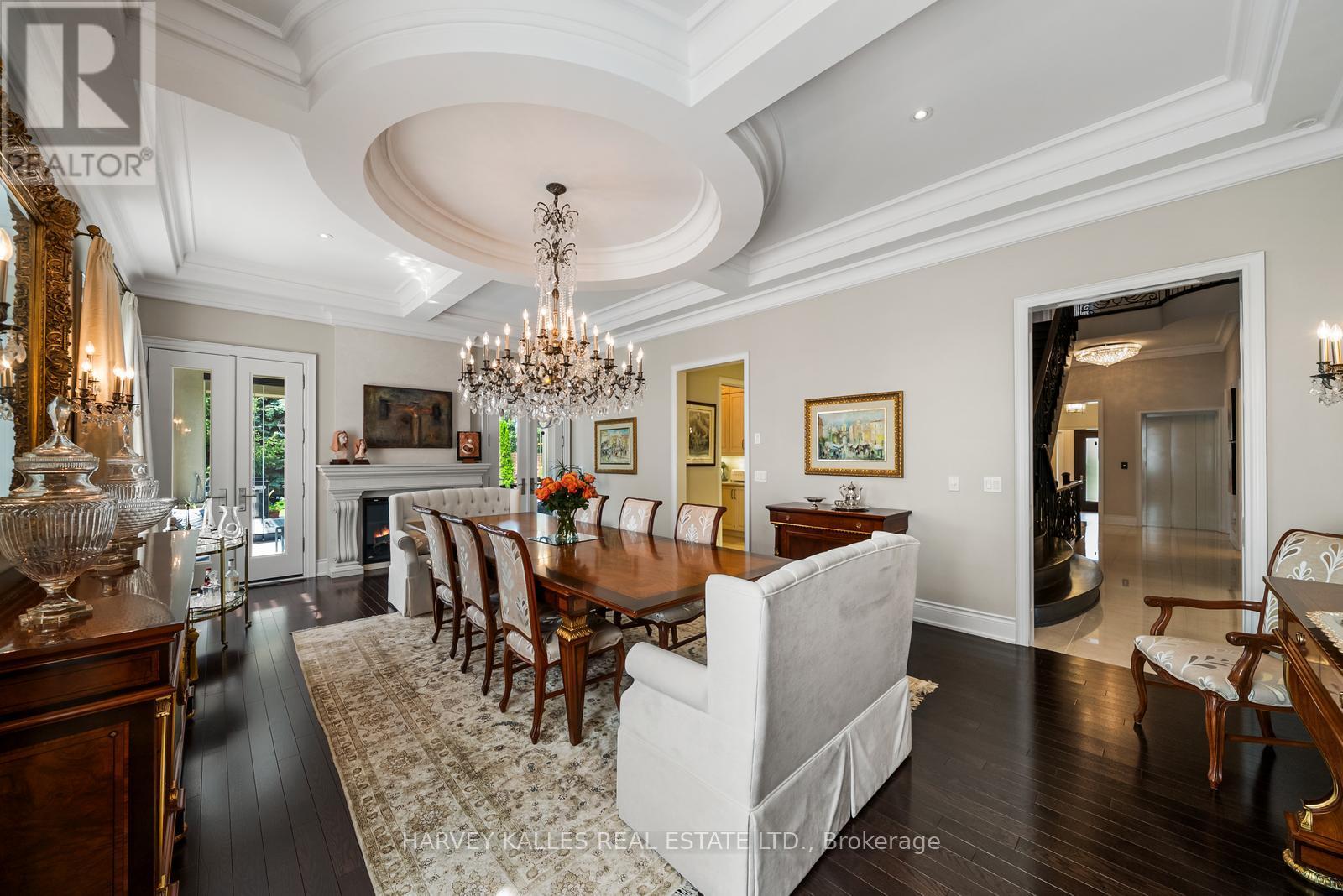 30 SPICEWOOD CRESCENT