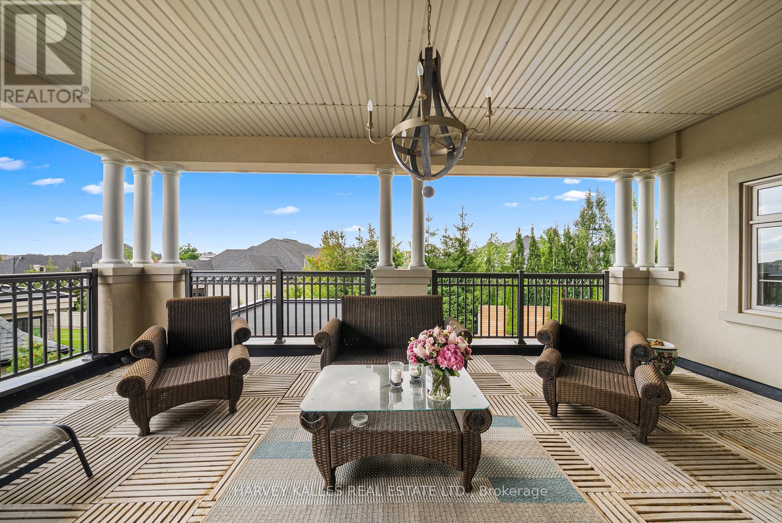 30 SPICEWOOD CRESCENT