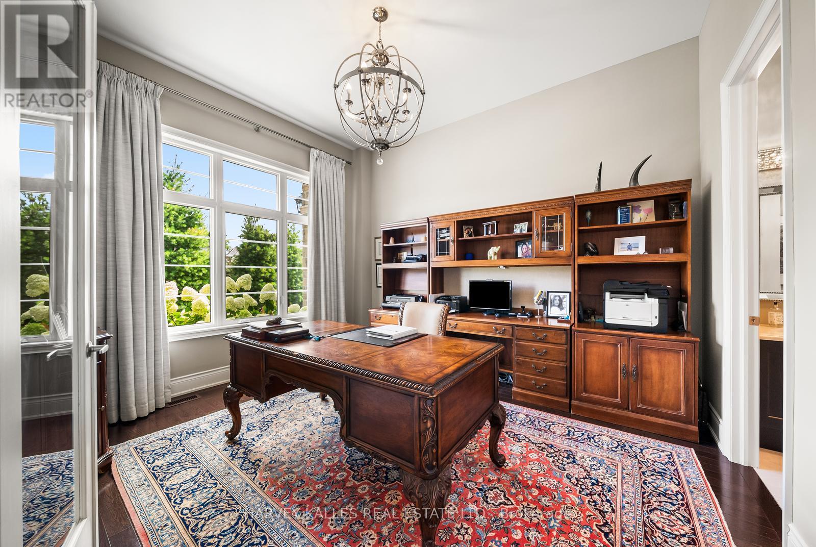 30 SPICEWOOD CRESCENT