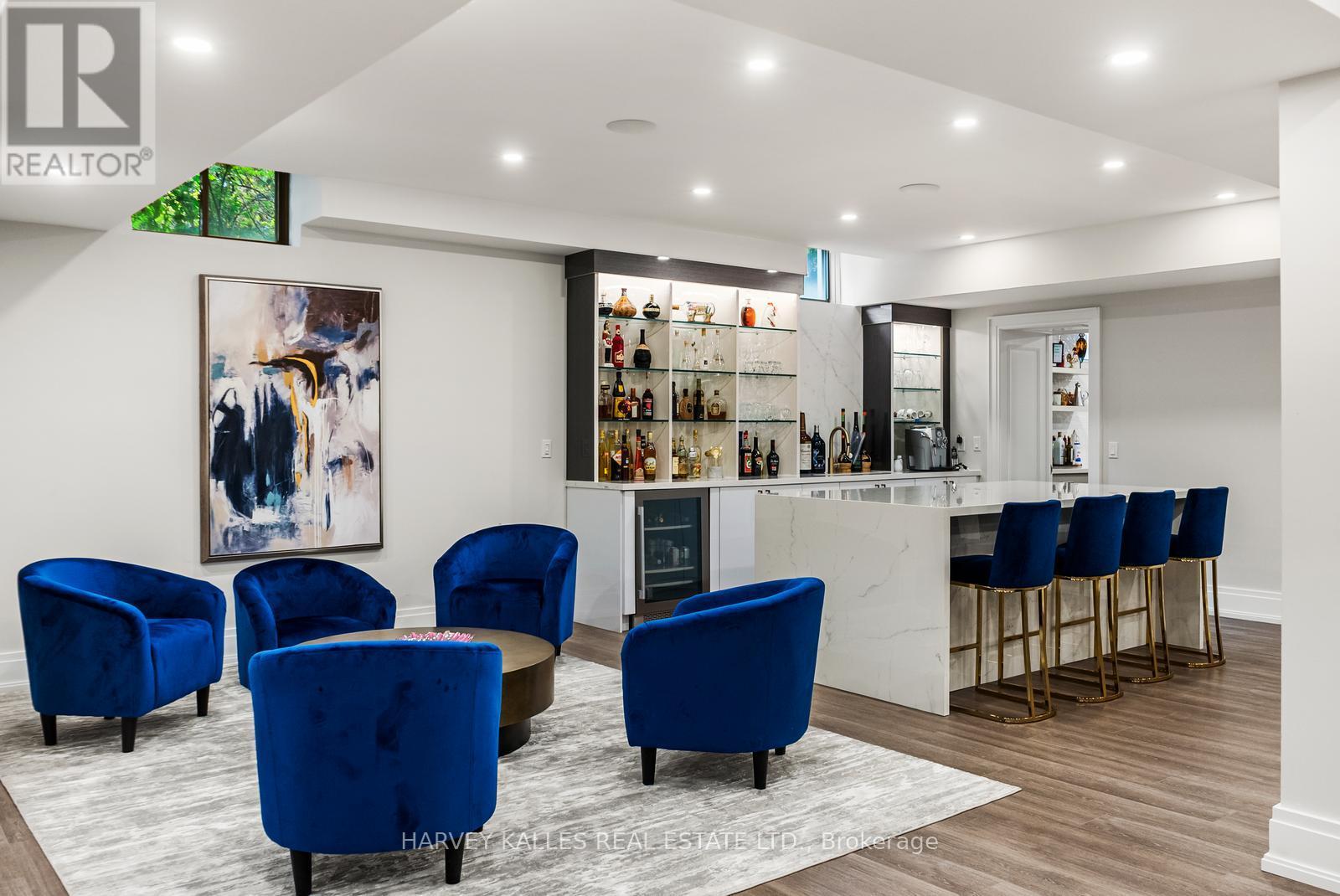 30 SPICEWOOD CRESCENT