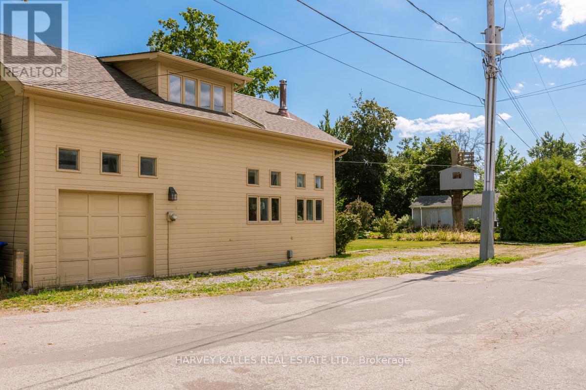 607 CEDARVALE DRIVE