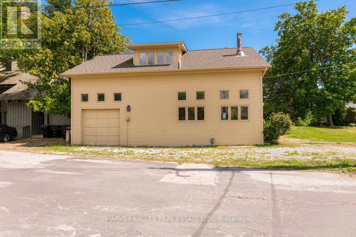 607 CEDARVALE DRIVE