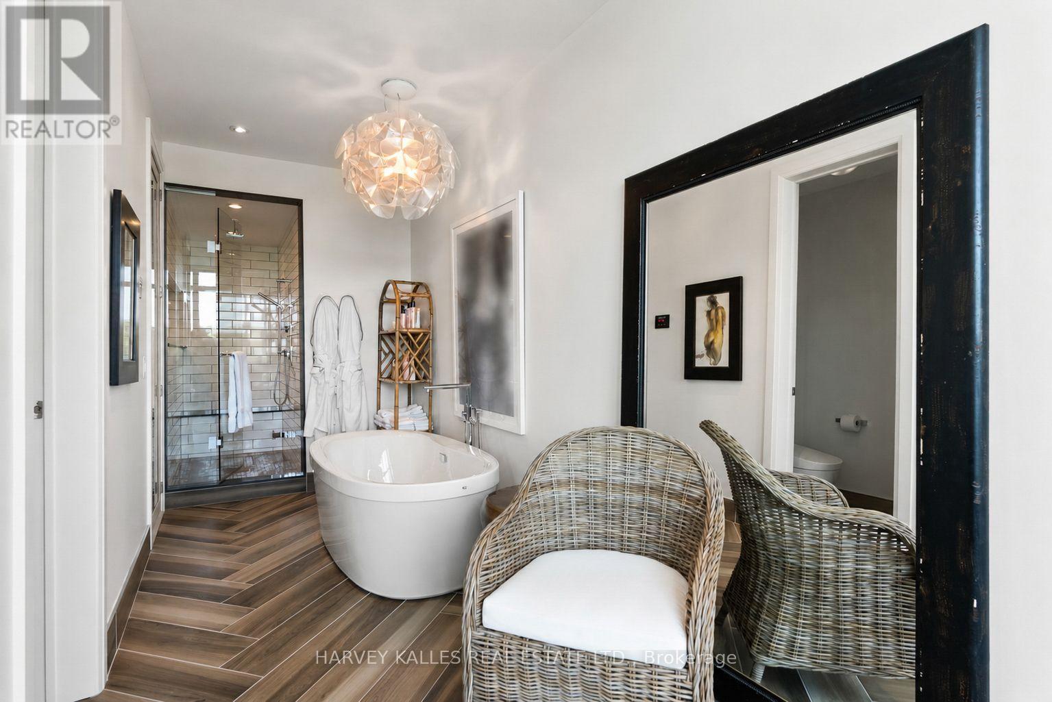 3787 MANGUSTA COURT