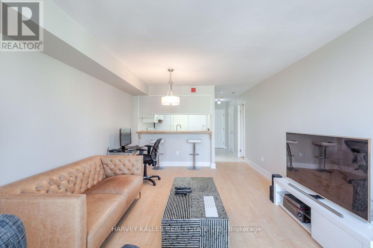 710 - 175 CEDAR AVENUE