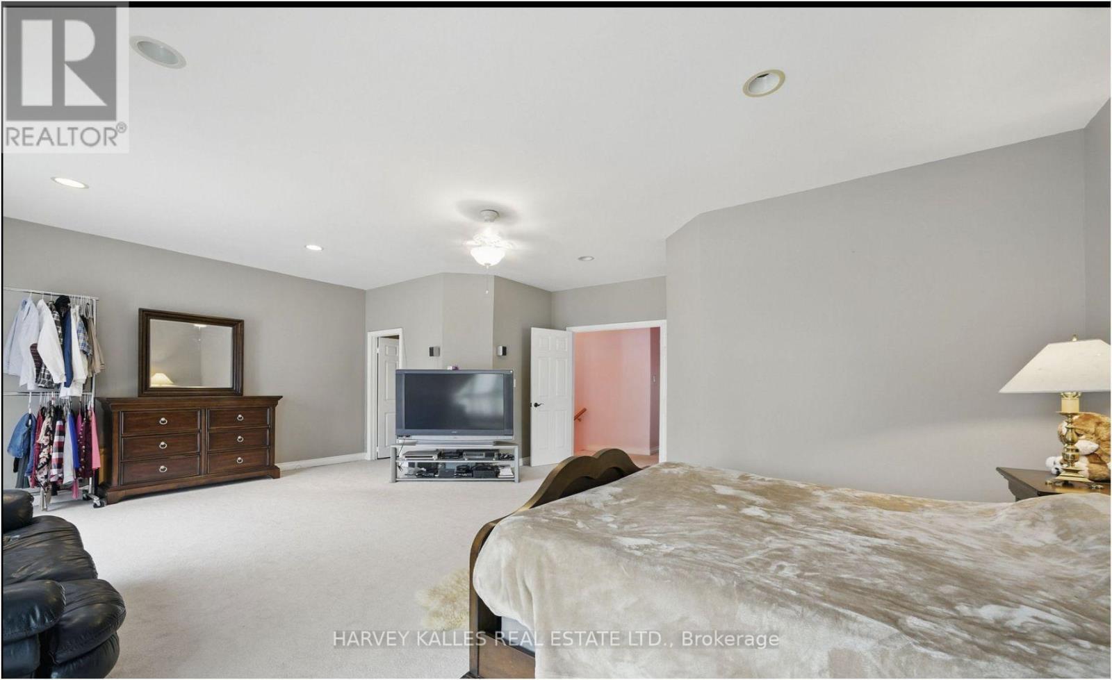 55 DENHAM DRIVE