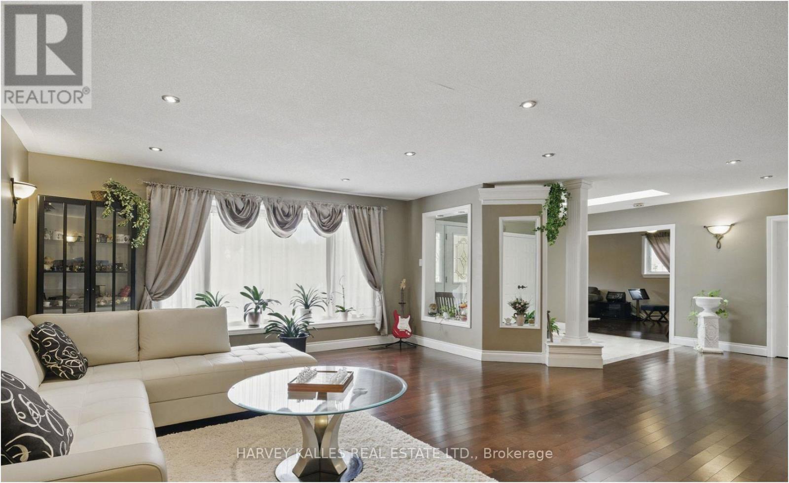 55 DENHAM DRIVE
