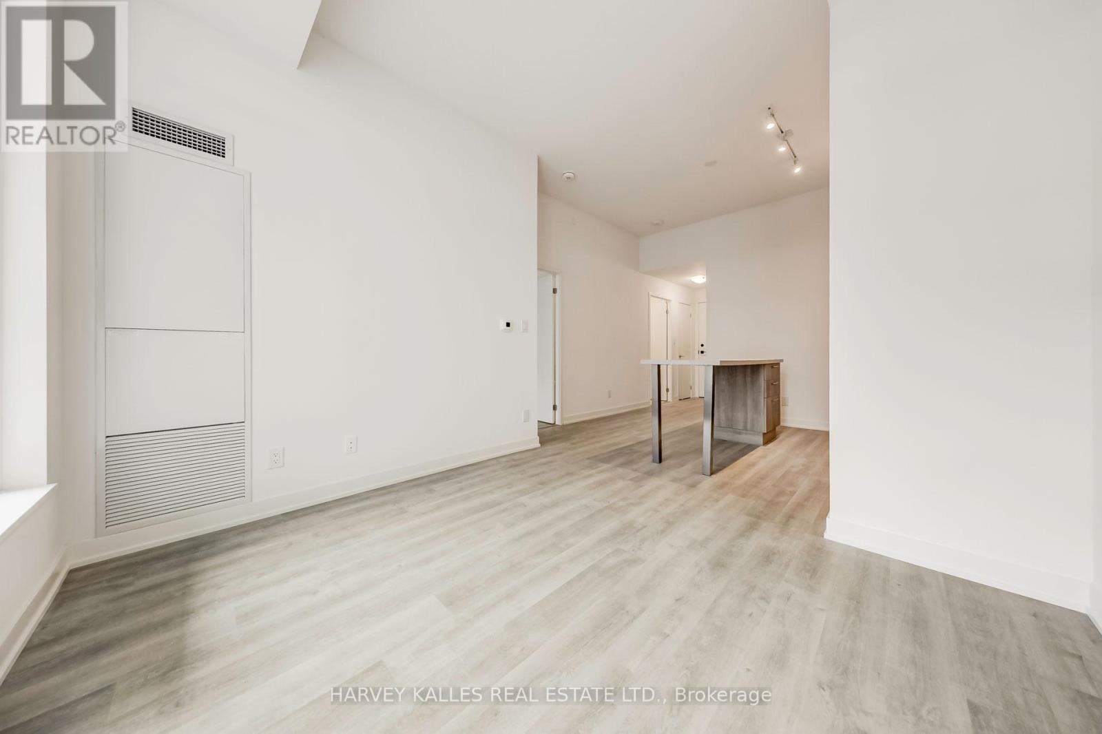 1006 - 8119 BIRCHMOUNT ROAD