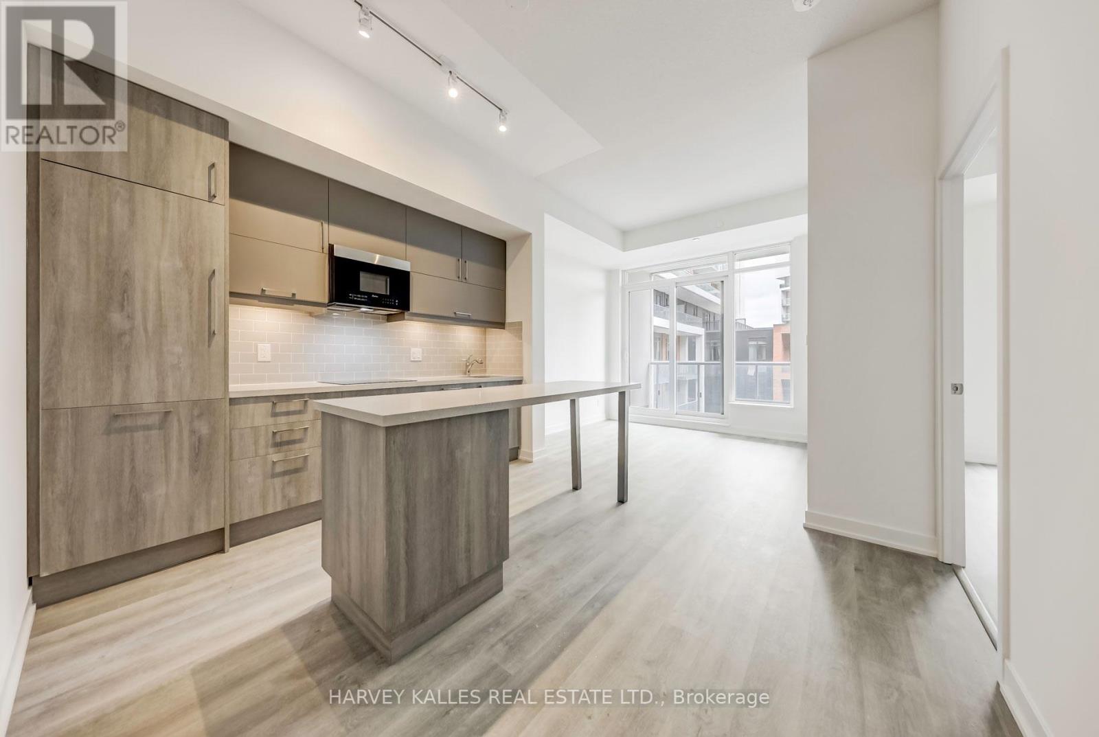 1006 - 8119 BIRCHMOUNT ROAD