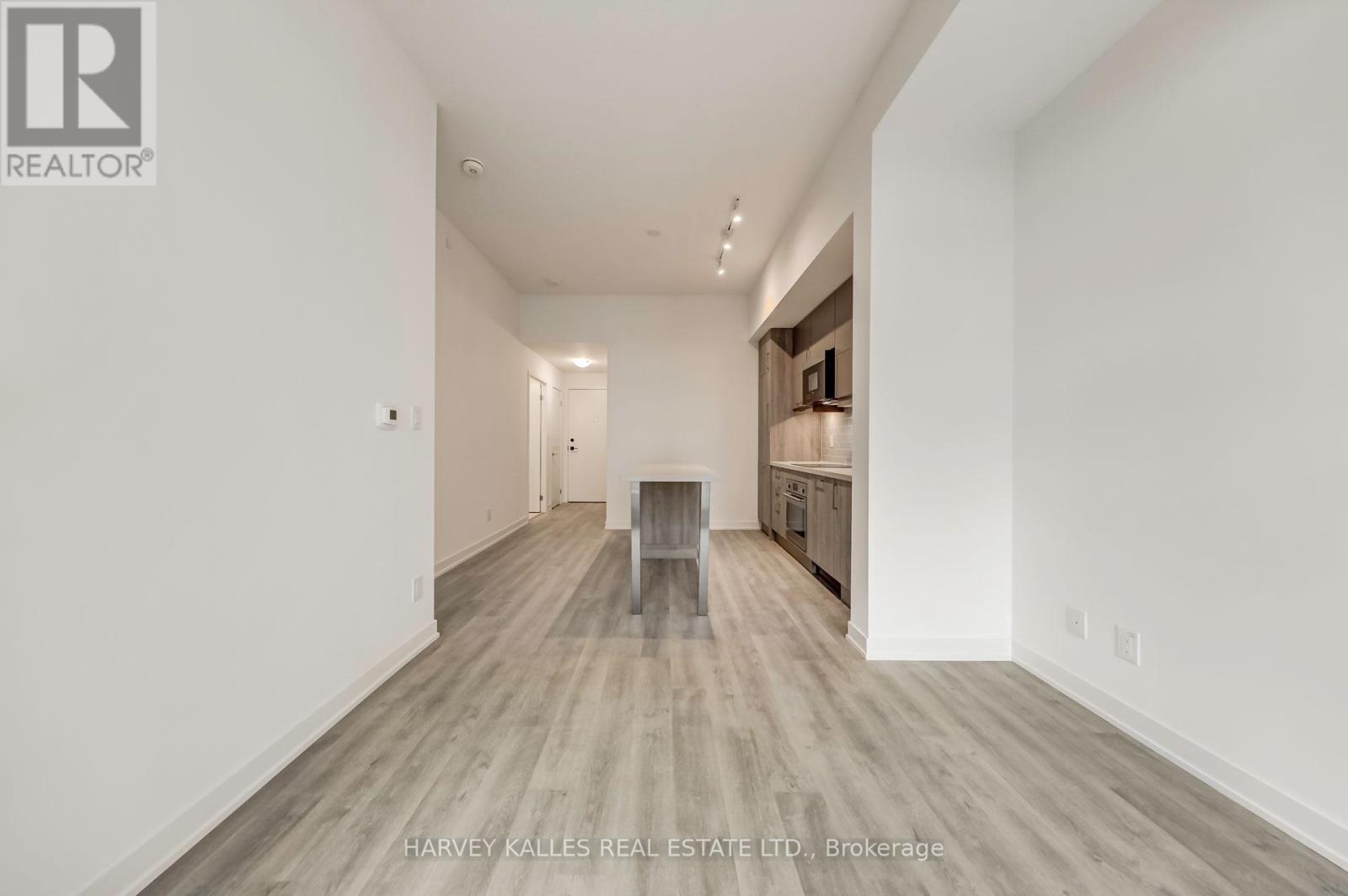 1006 - 8119 BIRCHMOUNT ROAD