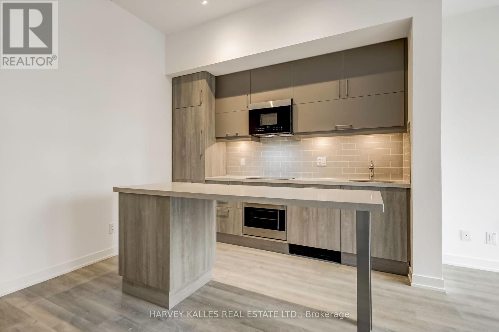 1006 - 8119 BIRCHMOUNT ROAD