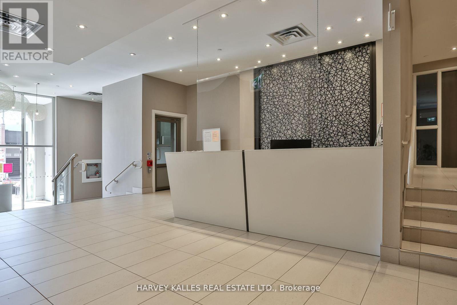 502A - 15277 YONGE STREET