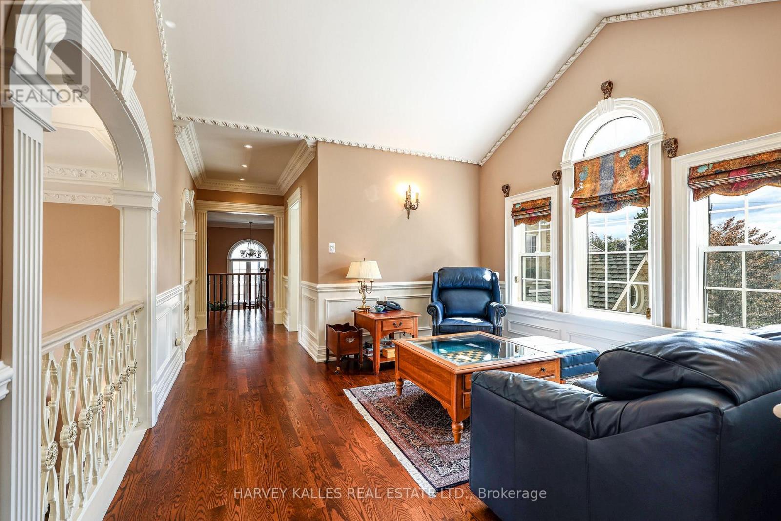 43 THORNBANK ROAD